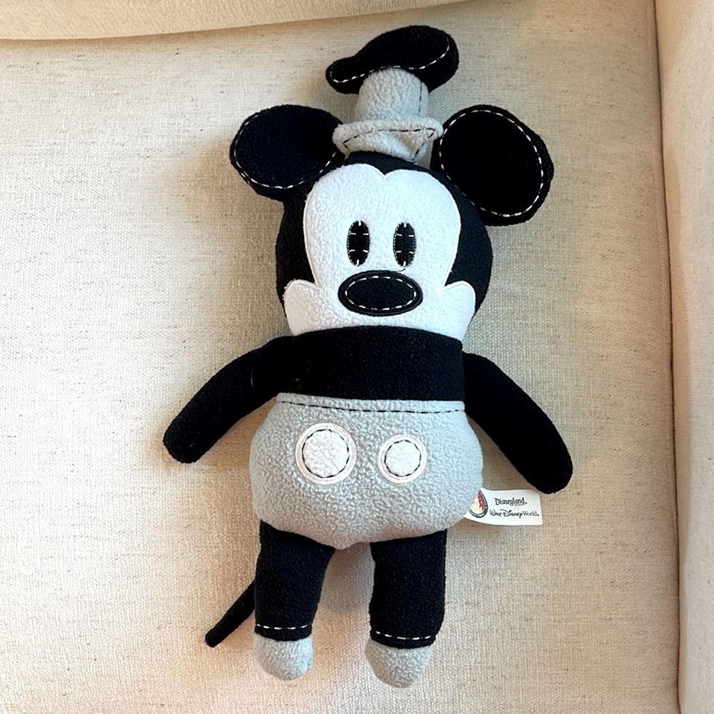POOK-A-LOOZ steamboat Mickey